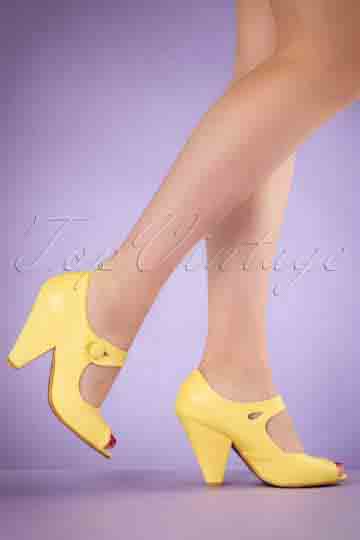 40s Shelly Pumps in Yellow