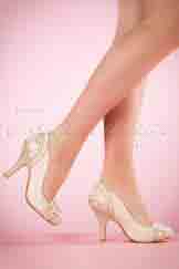 50s Amy Pumps in Cream